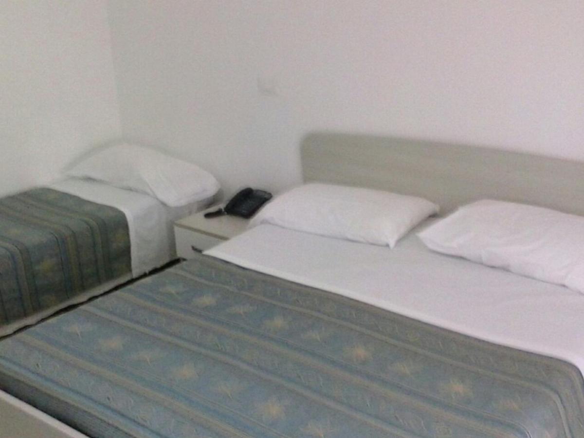 Hotel Aurora Scauri  Quarto foto